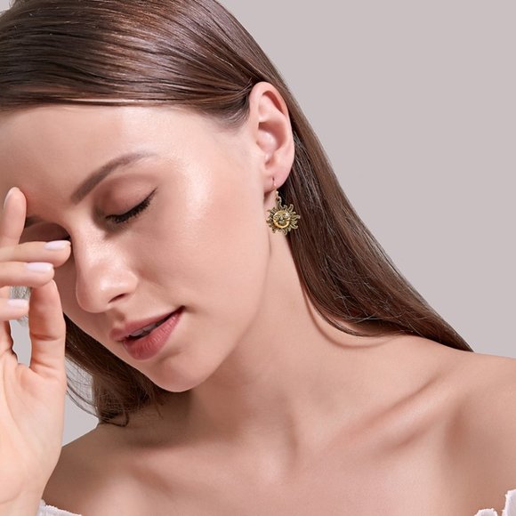 Ancient Aged Gold Celestial Crescent Moon & Sun Face Boho Dangle Earrings NEW - Picture 4 of 8